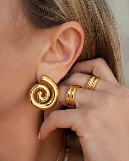 Spiral Hoops