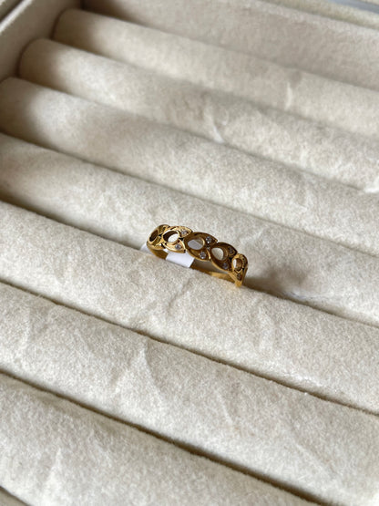 Dia Ring