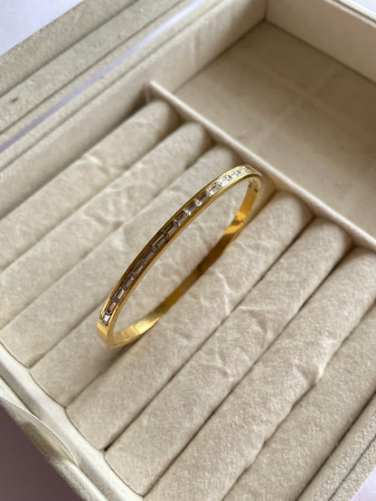 Dazzle Bracelet