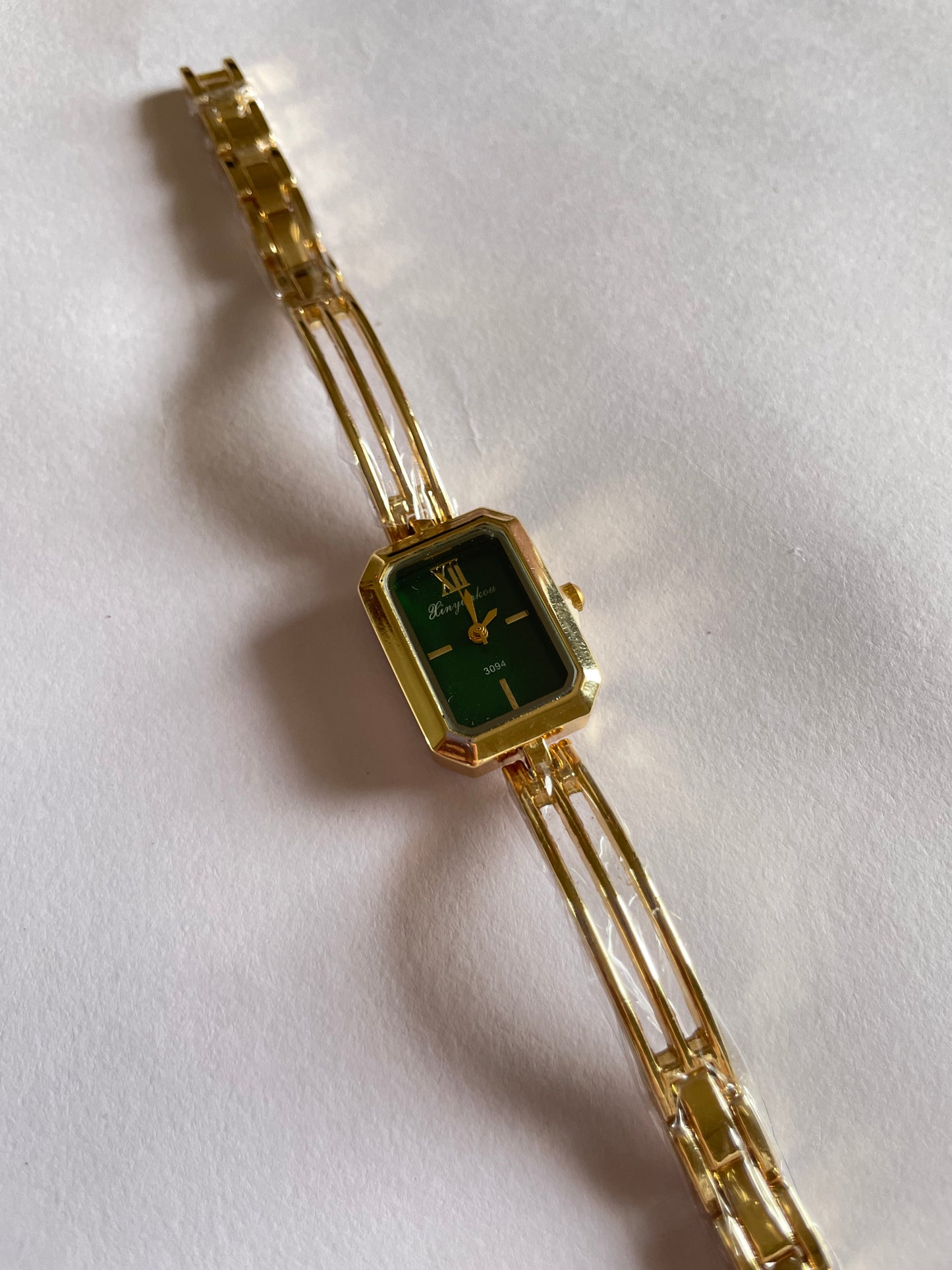 Edgy Watch