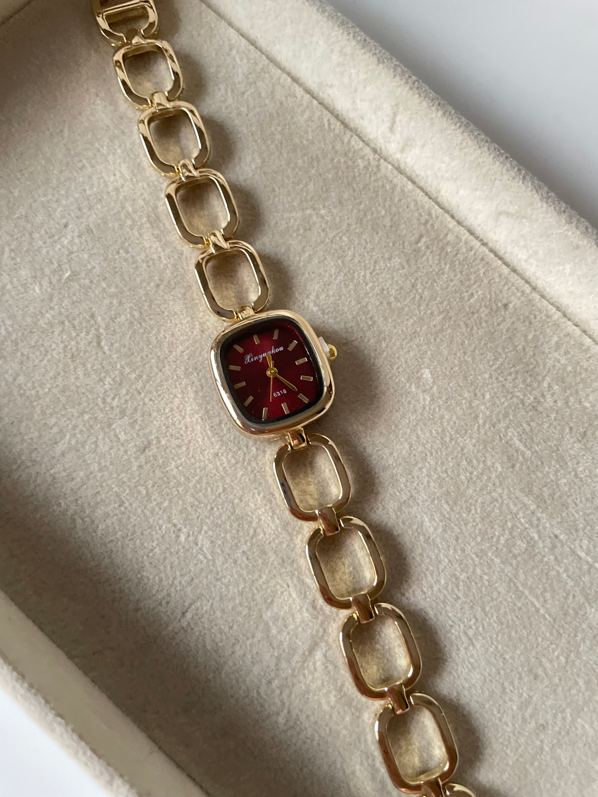 Arabella Watch