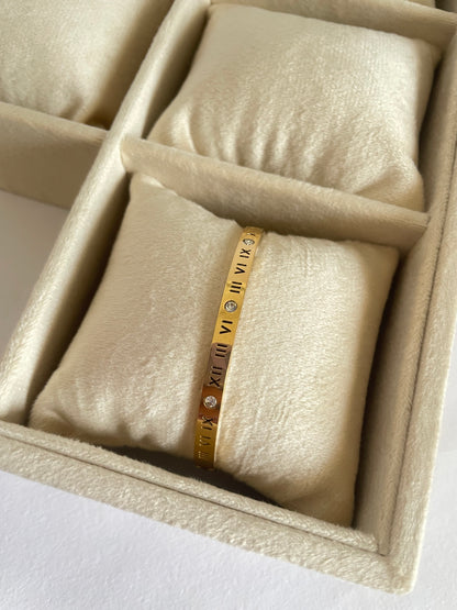 Roman Bracelet