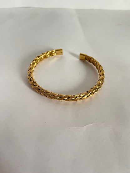 Akay Bracelet - CS