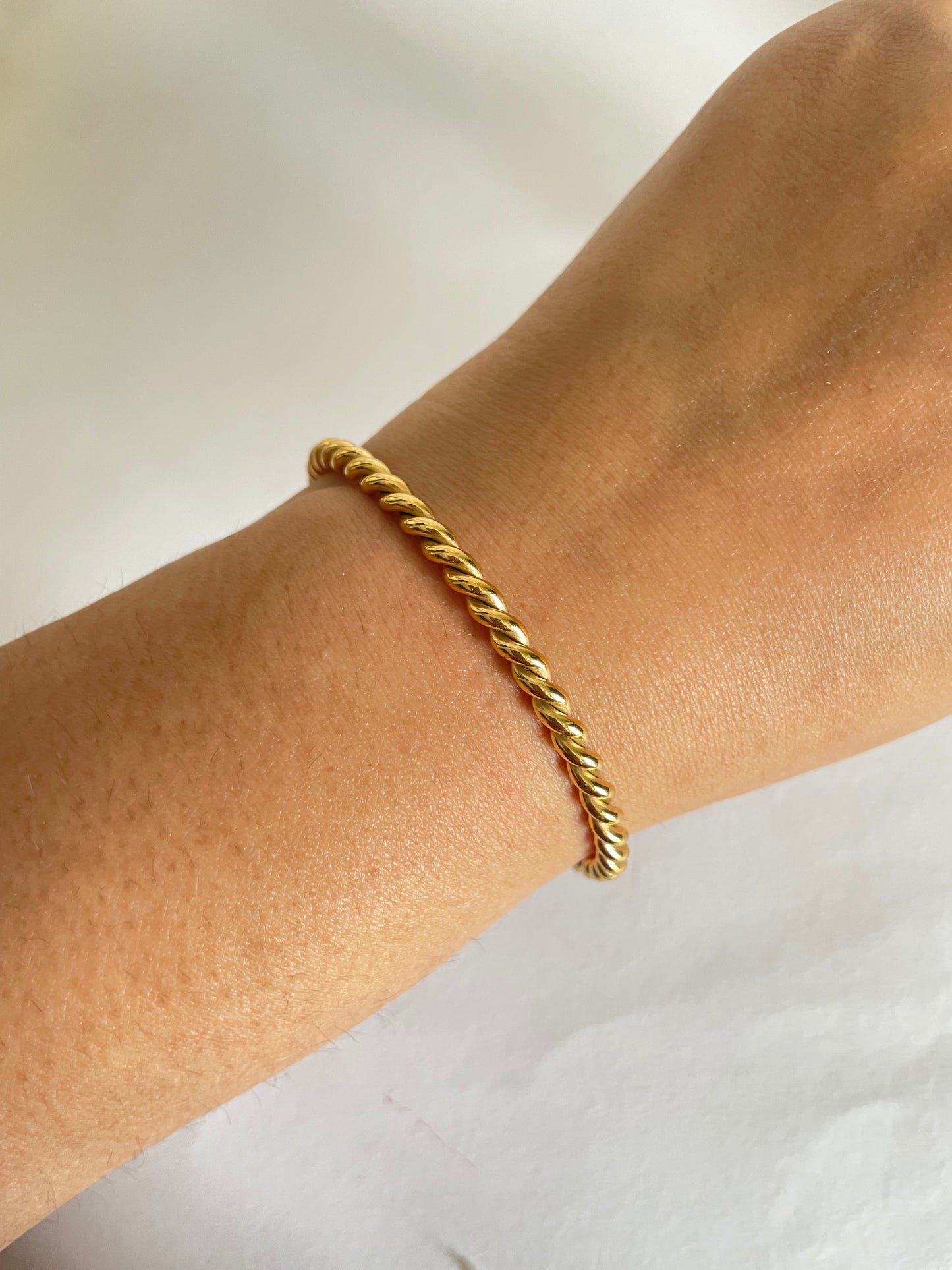 Cuddle Cuff