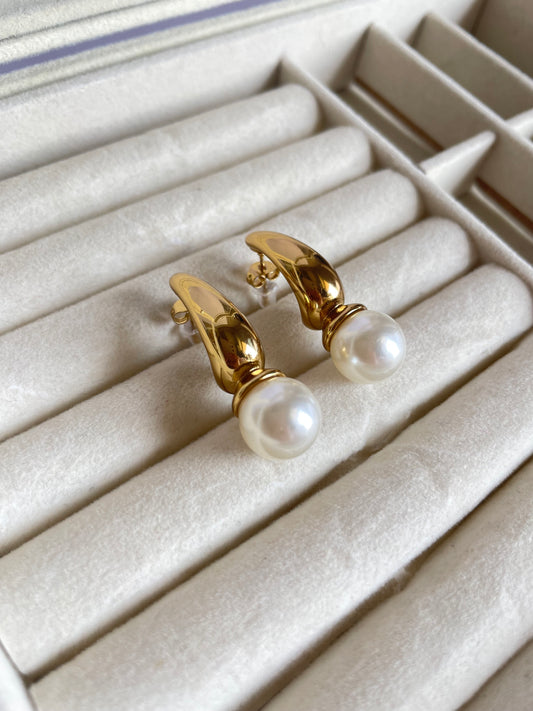 Pearl Mary Earrings