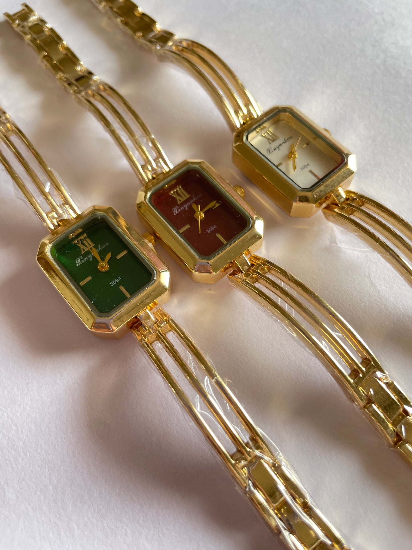 Edgy Watch