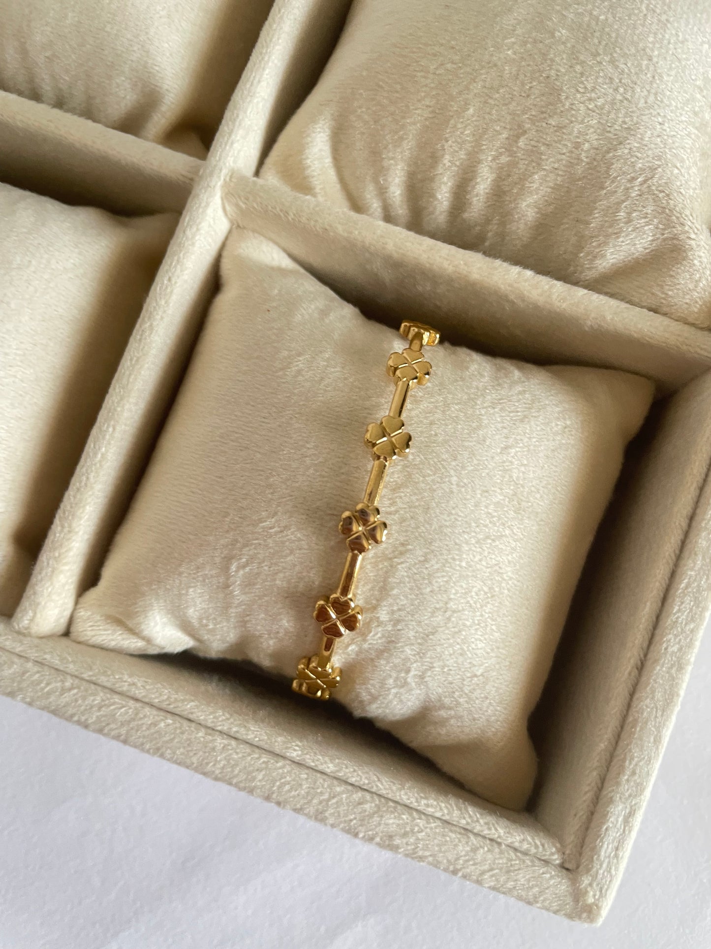 Flora Bracelet