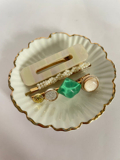 Green White Pins