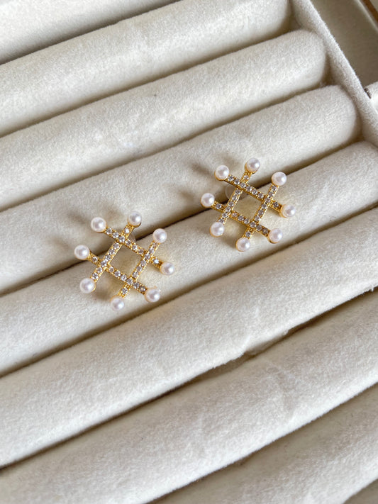 Pearl Hash Earrings