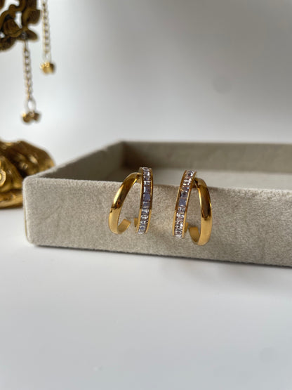 Mia Hoops