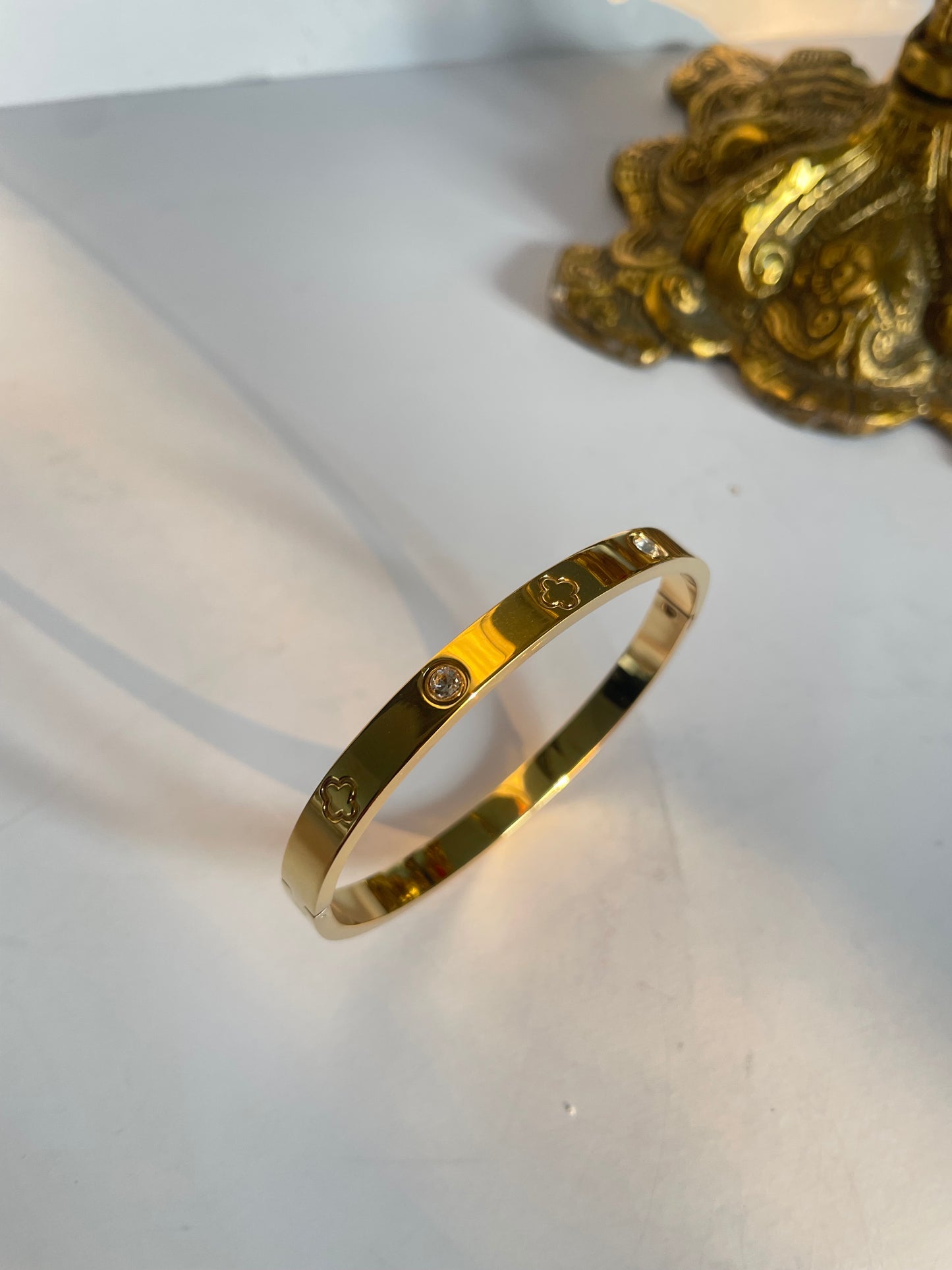 Kia Bracelet