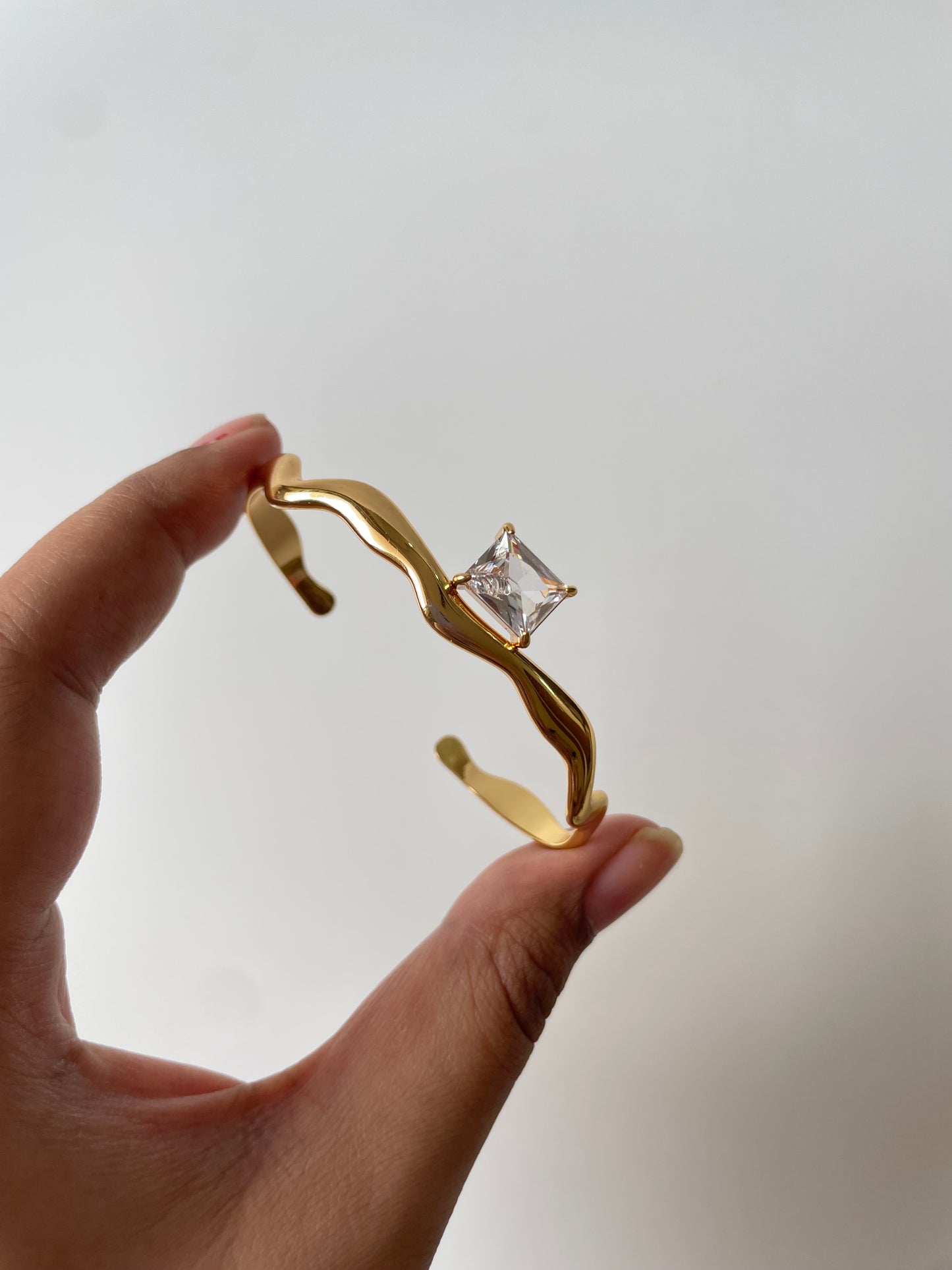 Bella Cuff
