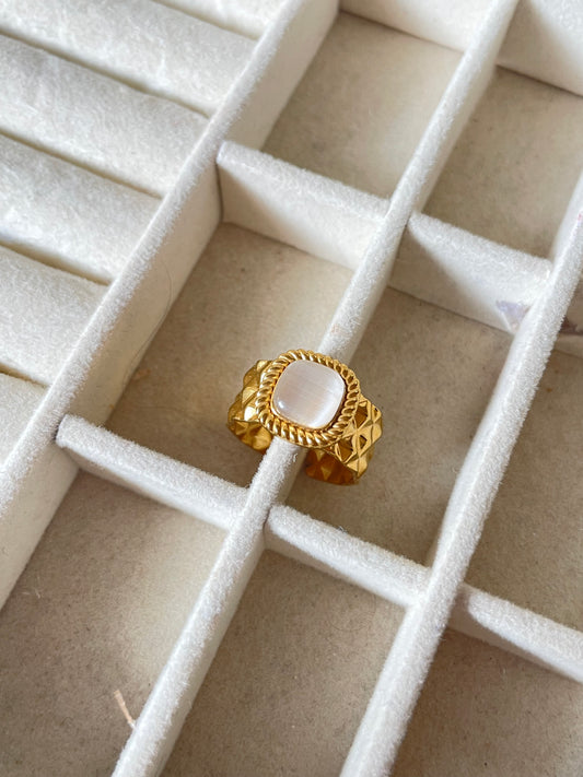 Allie Ring