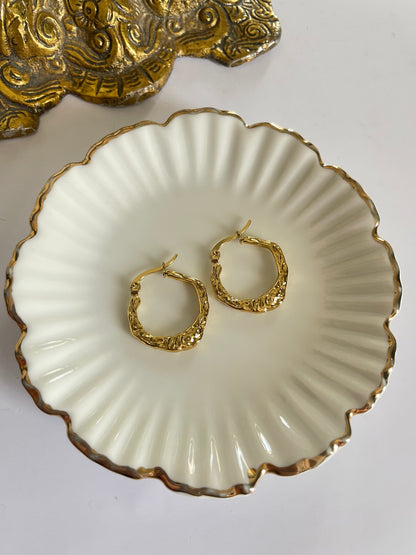 Aria Hoops
