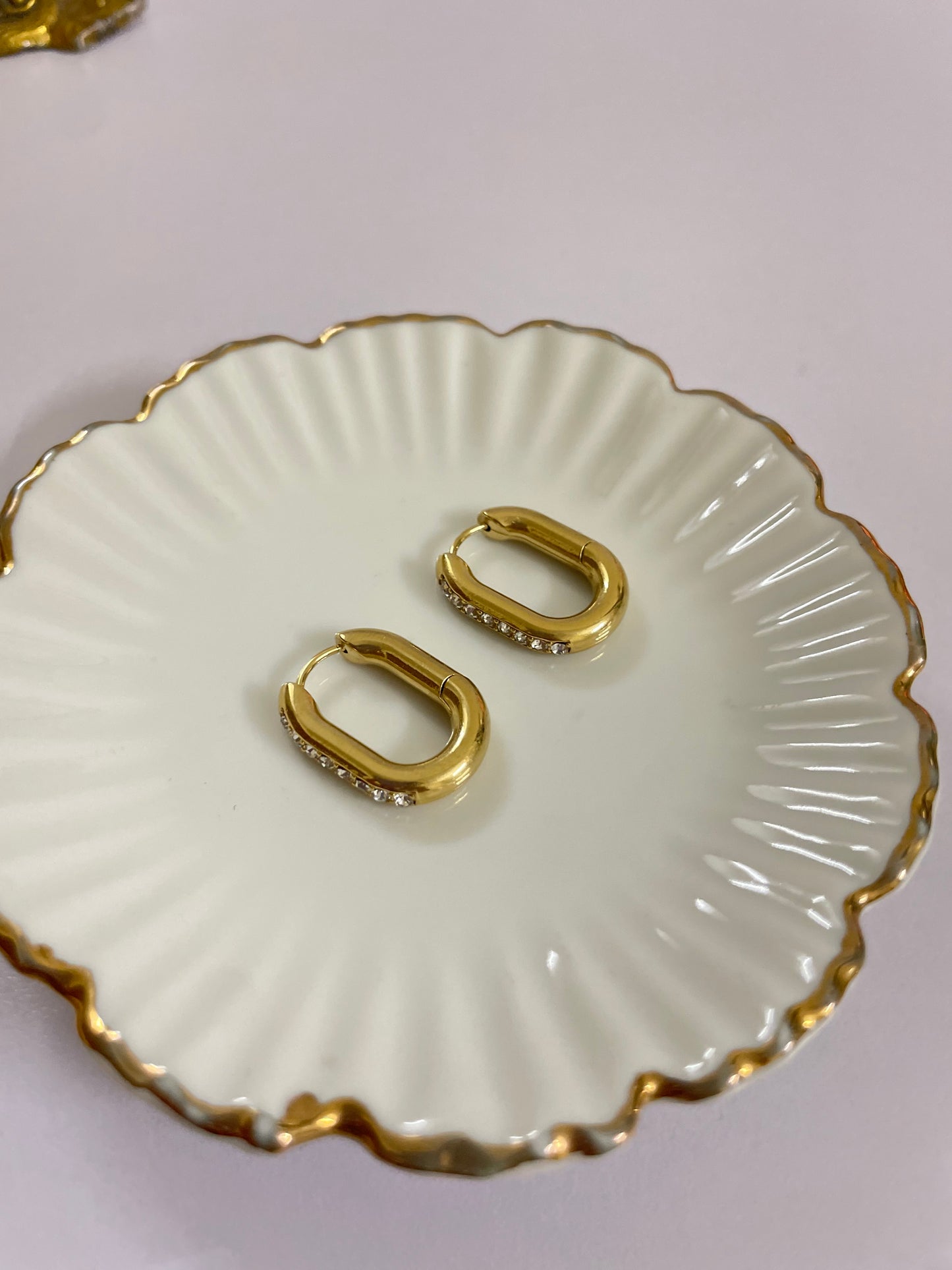 Vanya Hoops