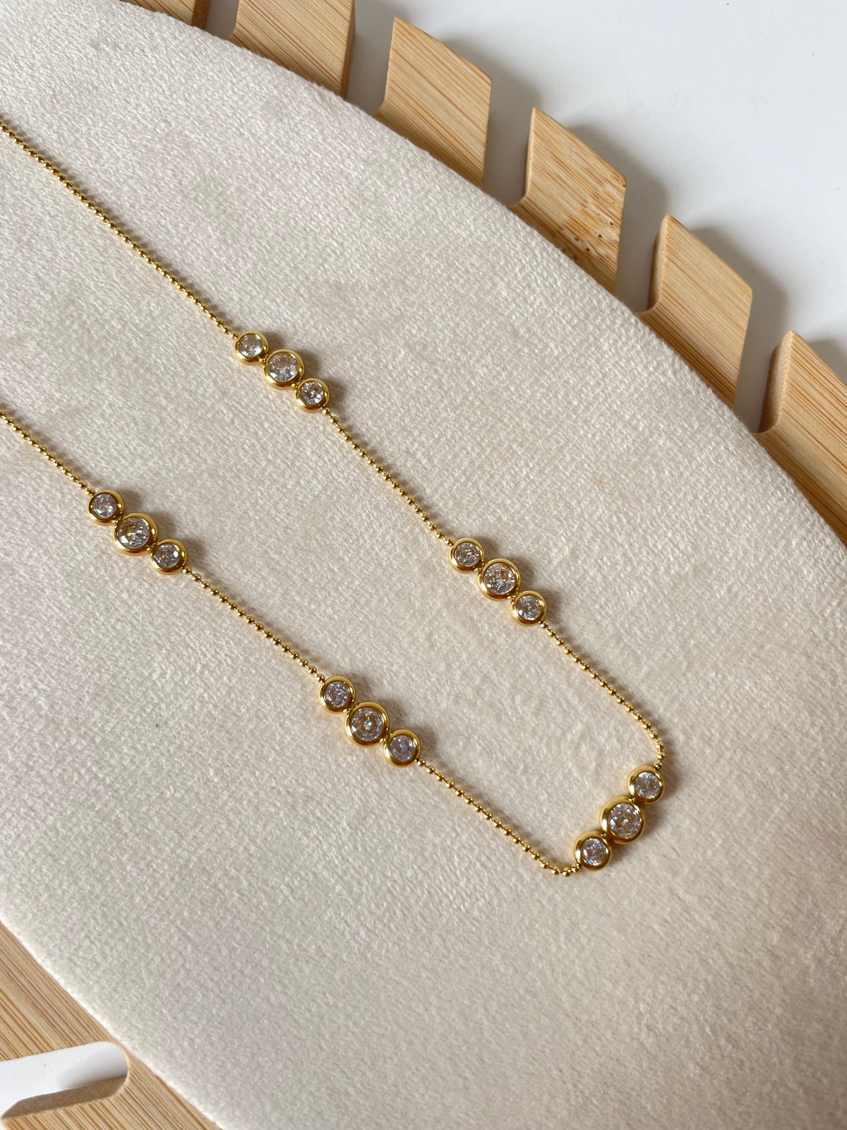 Pia Necklace