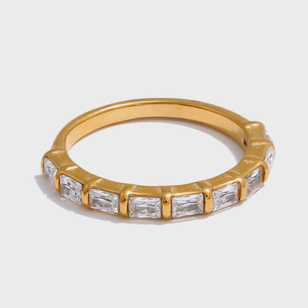 Zenith Ring