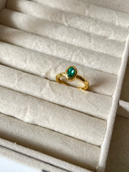 Ellie Ring
