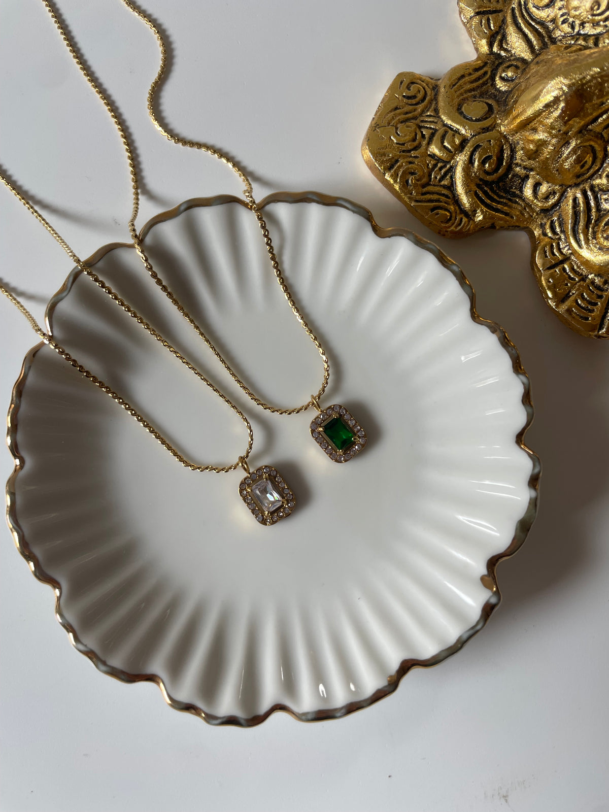 Raya Necklace