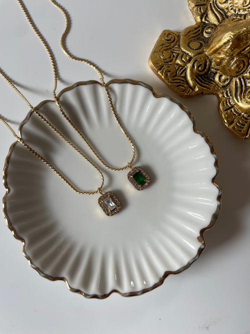 Raya Necklace