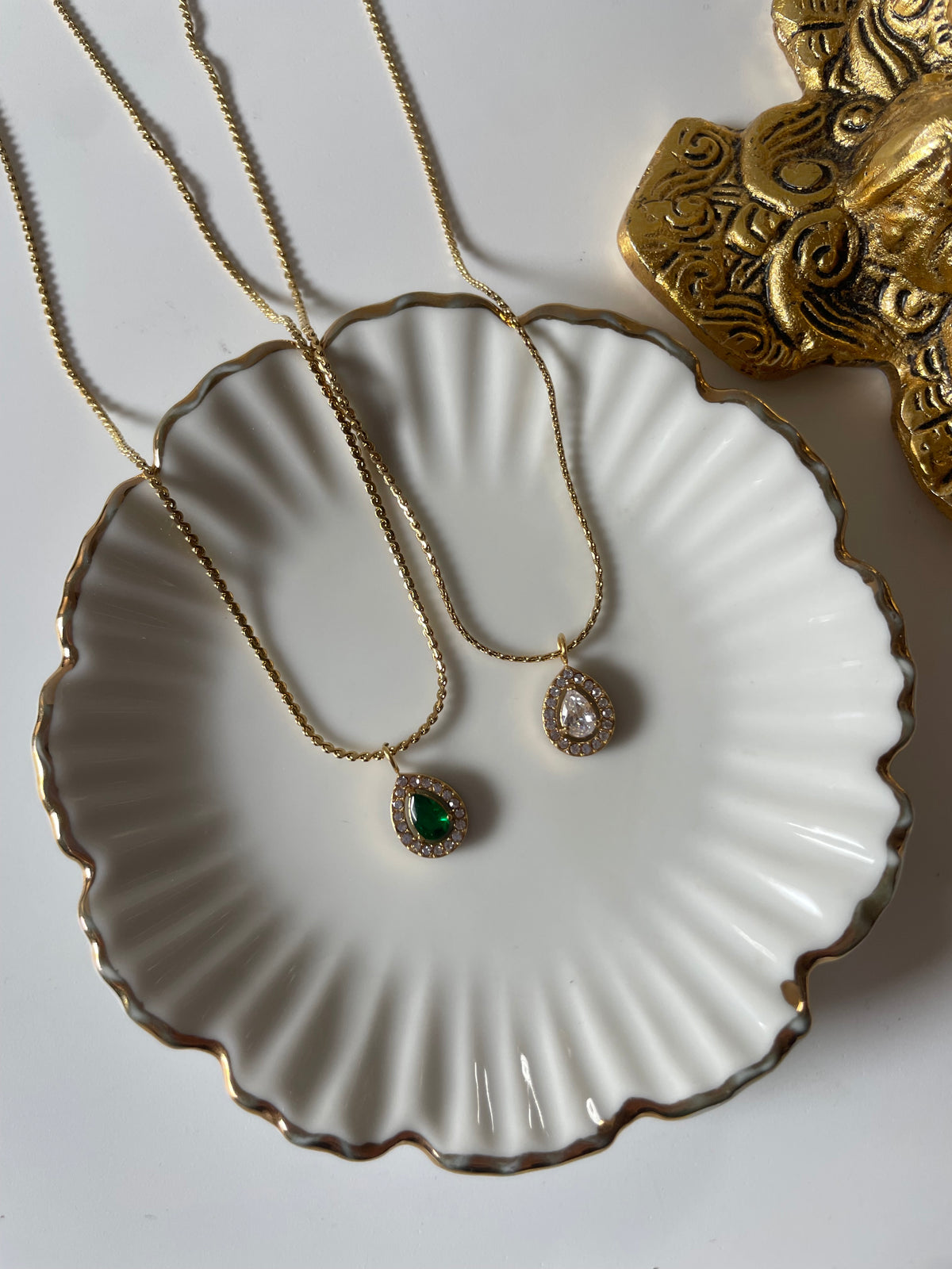 Raha Necklace