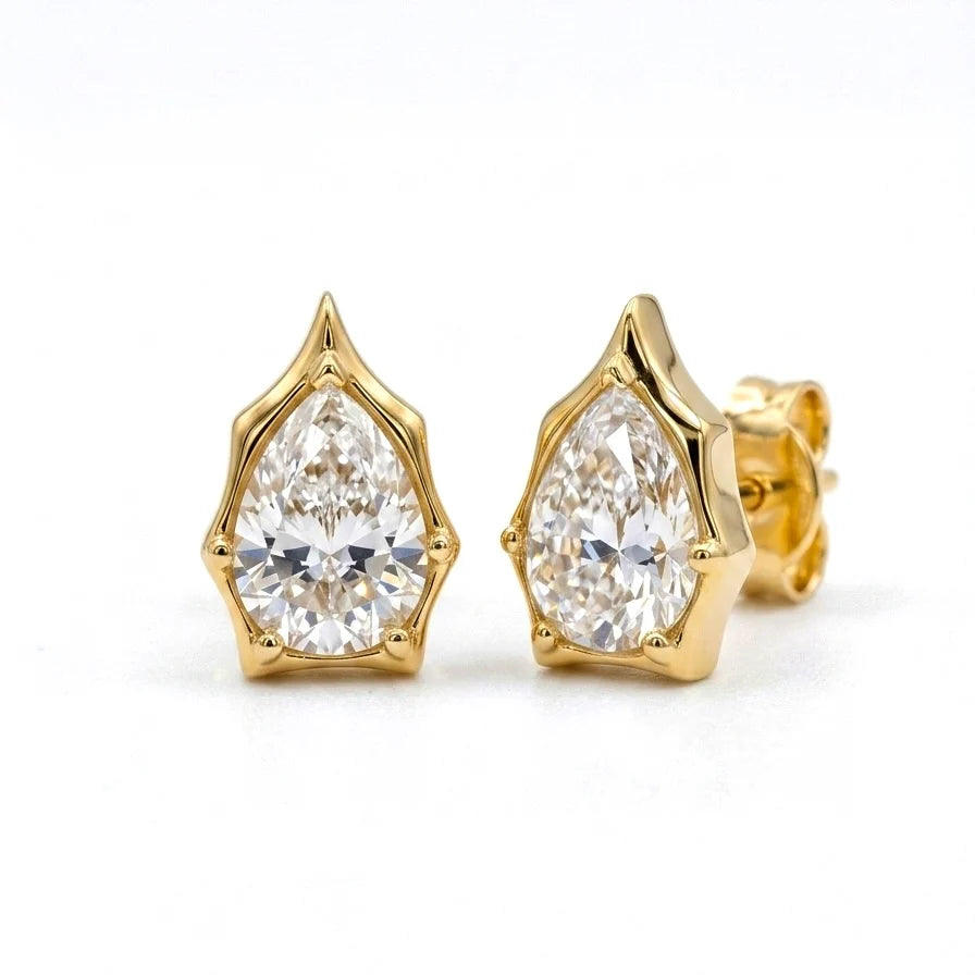 Opara Studs
