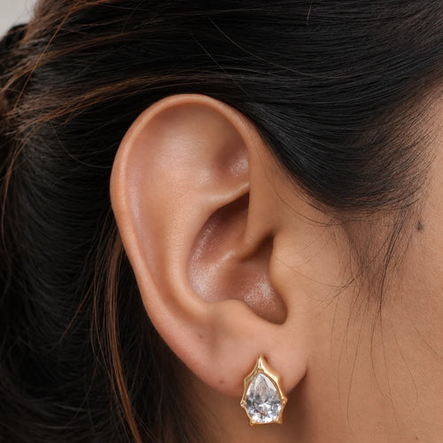 Opara Studs
